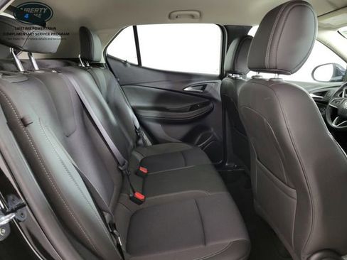Used 2024 Buick Encore GX Preferred image 17