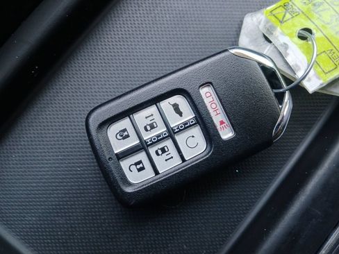 Used 2023 Honda Odyssey EX-L image 8