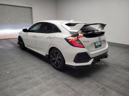 Used 2018 Honda Civic Sport Touring image 5