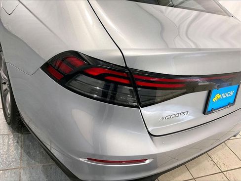 Used 2024 Honda Accord EX image 32