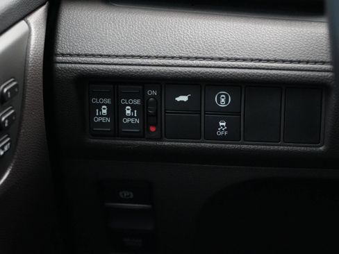 Used 2023 Honda Odyssey EX-L image 25