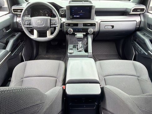 Used 2025 Toyota 4Runner SR5 RWD image 31