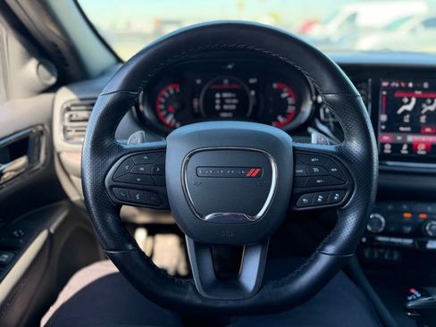 Used 2024 Dodge Durango GT RWD image 6