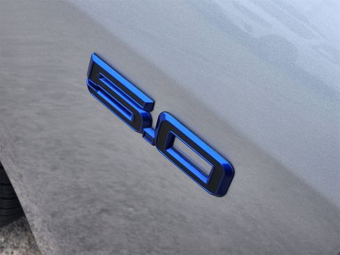 Used 2024 Ford Mustang GT Premium image 12