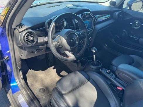 Used 2019 MINI Cooper S image 10