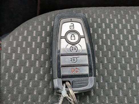 Certified 2023 Ford Escape ST-Line w/ Tech Pack #1 image 34