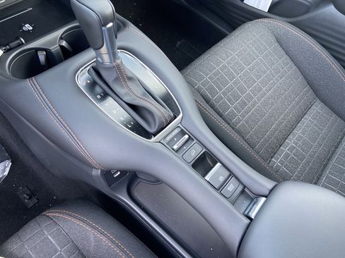 New 2026 Honda HR-V Sport image 36