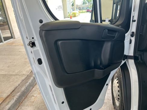 Used 2024 RAM ProMaster 3500 w/ Delivery Van Package FWD image 34
