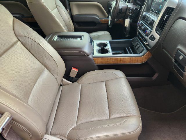 Used 2019 GMC Sierra 2500 SLT w/ Duramax Plus Package AWD/4WD image 13