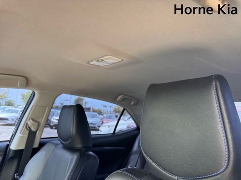 Used 2018 Toyota Corolla SE w/ Carpet Mat Package (TMS) FWD image 23