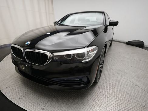 Used 2017 BMW 530i xDrive AWD/4WD image 12