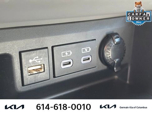 Used 2023 Toyota Highlander LE FWD image 32