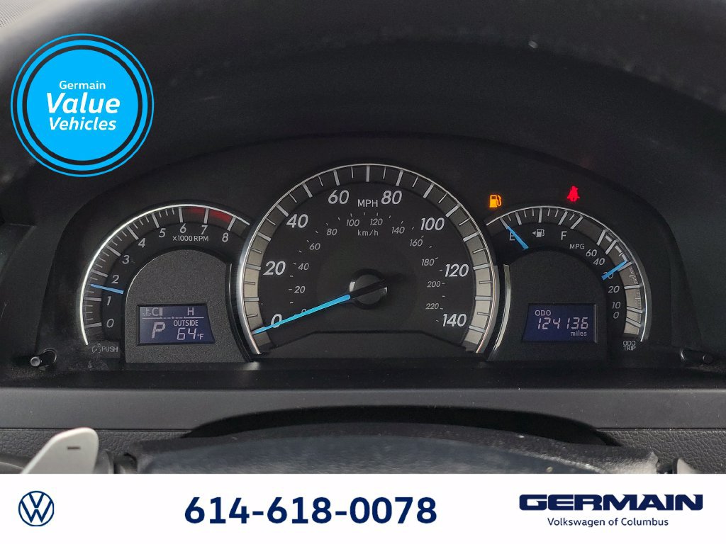 Used 2012 Toyota Camry SE FWD image 21