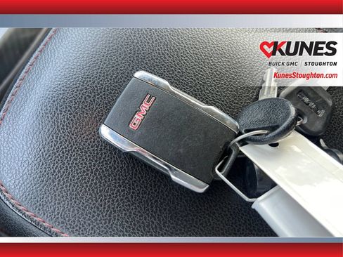 Used 2016 GMC Canyon SLE w/ All Terrain Adventure Package AWD/4WD image 35