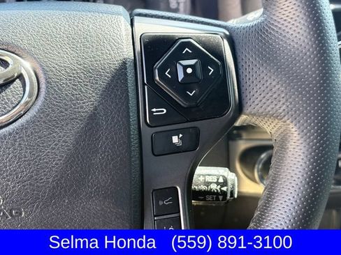 Used 2023 Toyota Tacoma TRD Sport AWD/4WD image 12