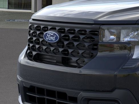New 2026 Ford Maverick XLT w/ XLT Luxury Package AWD/4WD image 18