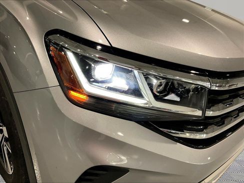 Used 2022 Volkswagen Atlas SE AWD/4WD image 32