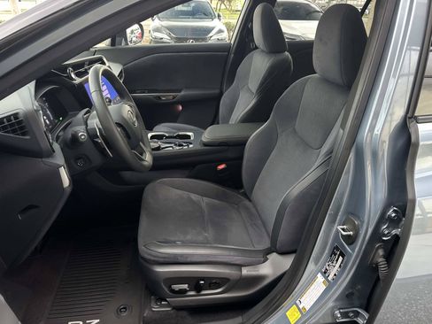 Certified 2023 Lexus RZ 450e Premium w/ Accessory Package (2T) AWD/4WD image 22