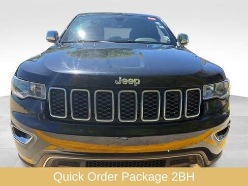 Used 2018 Jeep Grand Cherokee Limited image 2