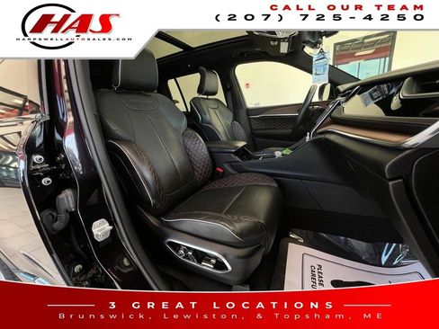 Used 2023 Jeep Grand Cherokee Summit w/ Adv Protech Group IV AWD/4WD image 11