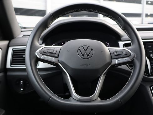 Certified 2023 Volkswagen Atlas Cross Sport SE w/ Black Wheel Package image 16