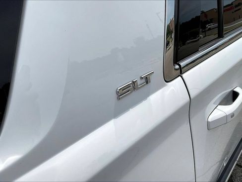 Used 2019 GMC Yukon SLT AWD/4WD image 29