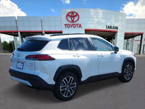 Certified 2026 Toyota Corolla Cross XLE w/ Convenience Package AWD/4WD image 5