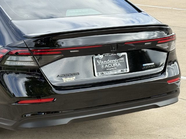 Used 2025 Honda Accord Sport image 6
