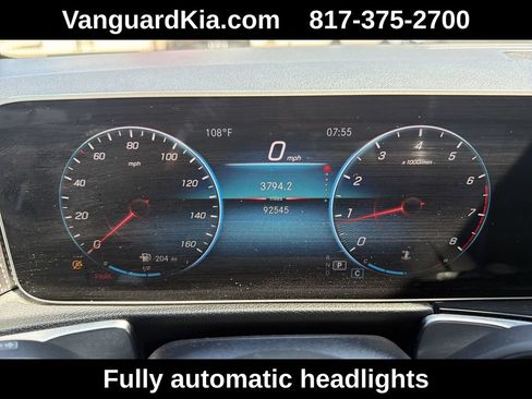 Used 2021 Mercedes-Benz GLB 250 4MATIC image 11