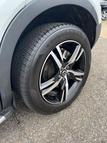 Used 2023 Volvo XC40 B5 Core AWD/4WD image 21