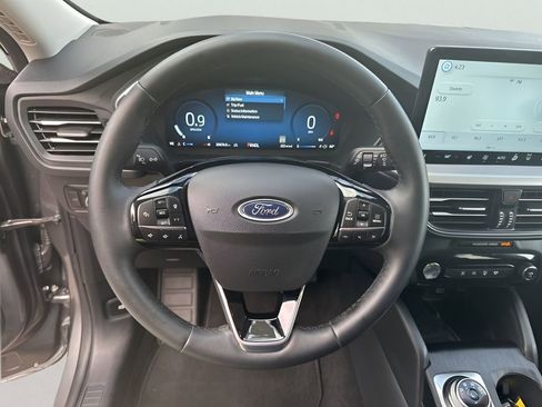 Used 2025 Ford Escape Platinum AWD/4WD image 20