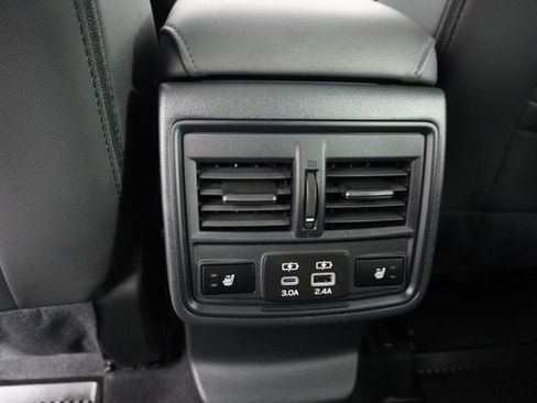 Certified 2026 Subaru Outback Limited AWD/4WD image 35