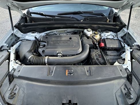 Used 2023 Buick Envision Essence image 25