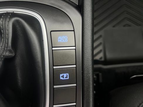Used 2025 Hyundai Kona SEL AWD/4WD image 68