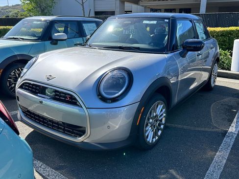 New 2026 MINI Cooper S image 1