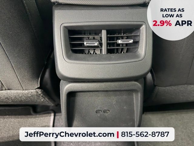 New 2026 Chevrolet Equinox EV LT w/ Comfort Package AWD/4WD image 23