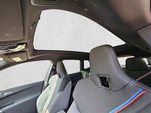 New 2026 BMW iX M70 image 12