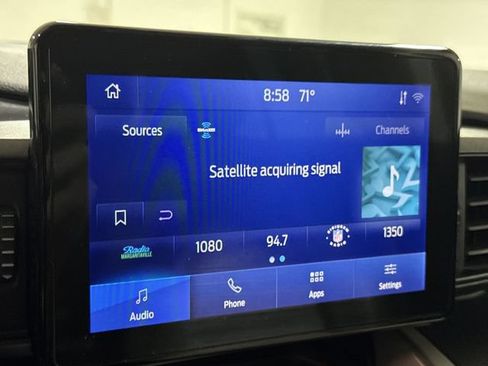 Used 2023 Ford Explorer 4WD image 14