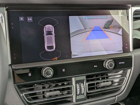 New 2026 Porsche Macan AWD/4WD image 19