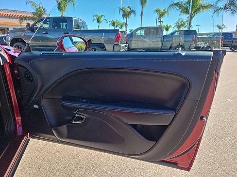 Used 2020 Dodge Challenger SRT Hellcat w/ Plus Package image 30