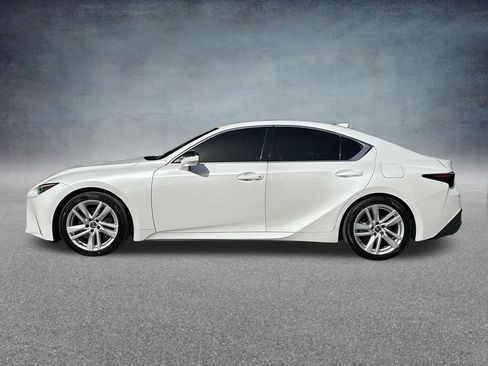 Used 2024 Lexus IS 300 w/ Comfort Package RWD image 8