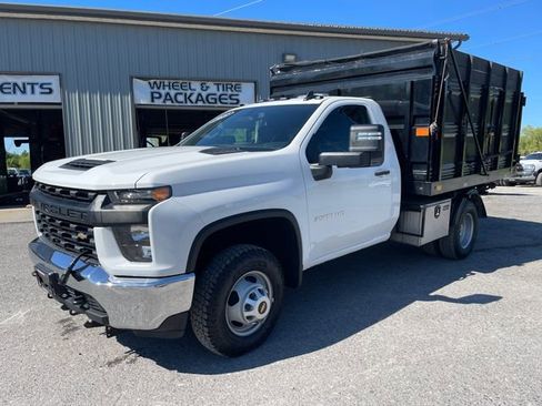 Used 2022 Chevrolet Silverado 3500 W/T w/ WT Convenience Package AWD/4WD image 3