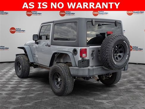 Used 2018 Jeep Wrangler Sport image 7