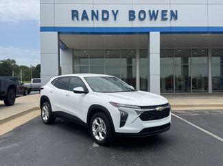 Used 2024 Chevrolet Trax LS w/ LS Convenience Package FWD video 1