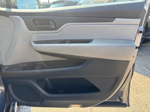 Used 2018 Honda Odyssey EX-L image 30