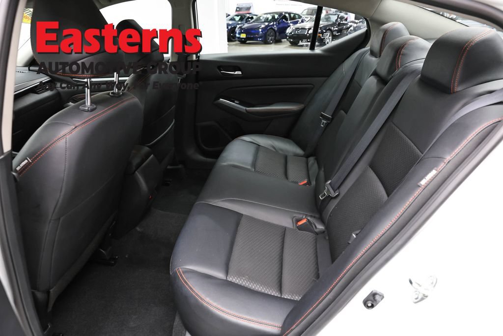 Used 2023 Nissan Altima 2.5 SR FWD image 23