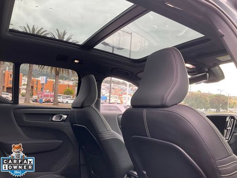 Used 2022 Volvo XC40 P8 Recharge Plus AWD/4WD image 58