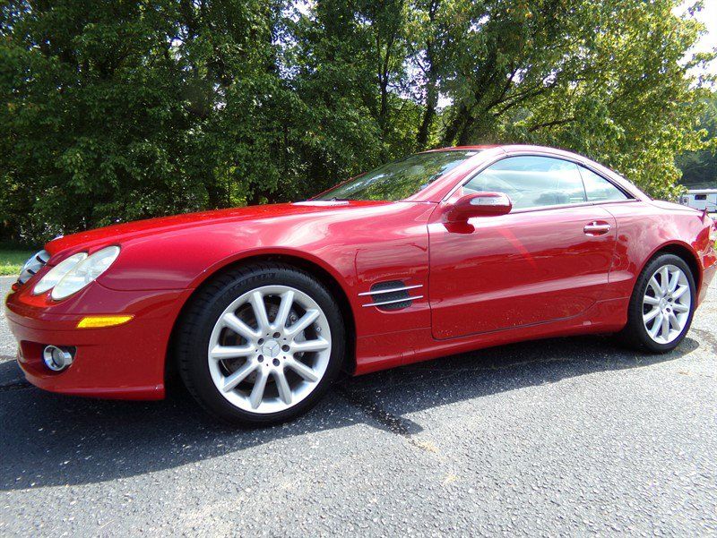Used 2007 Mercedes-Benz SL 550 image 1