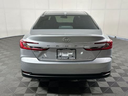 Used 2025 Toyota Camry LE FWD image 4