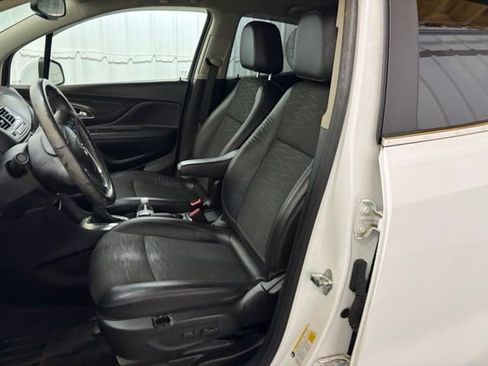 Used 2016 Buick Encore FWD image 25